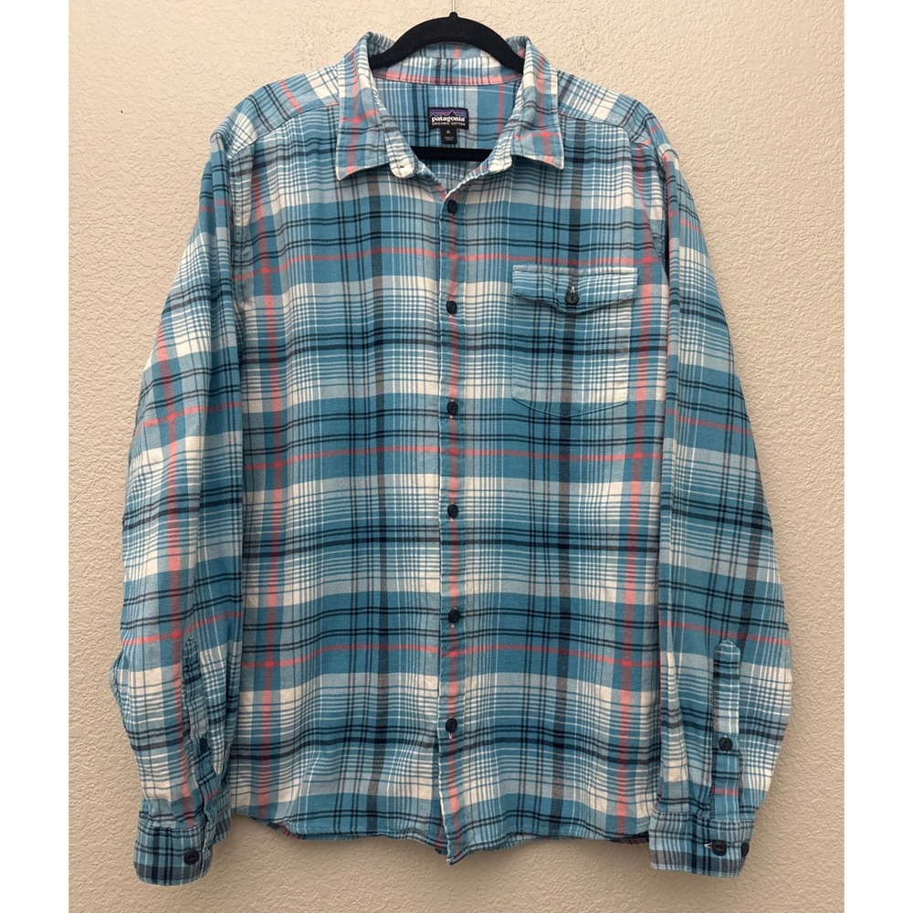 Patagonia Men's Lightweight Fjord Flannel Shirt Blue Plaid Organic Cotton XL